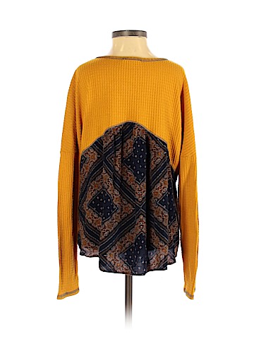 Hummingbird Long Sleeve Top (view 2)