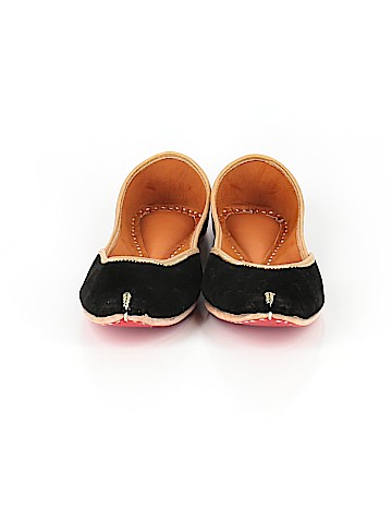 Unbranded Flats (view 2)