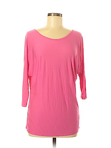 Vince. 3/4 Sleeve Top (view 1)