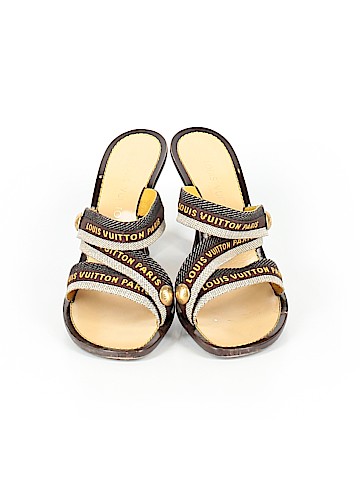 Louis Vuitton Heels (view 2)