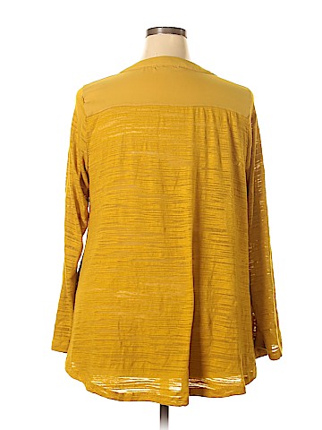 Free 2 luv Long Sleeve Top (view 2)