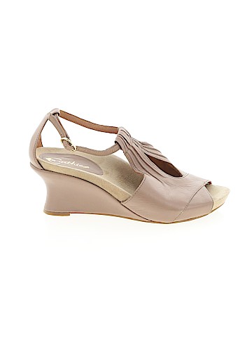 Earthies Wedges (view 1)