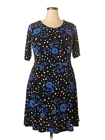 Spruce & Sage Casual Dress (view 1)