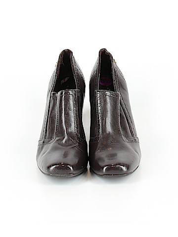 Etienne Aigner Heels (view 2)