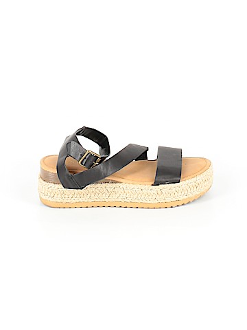 Bamboo Wedges (view 1)