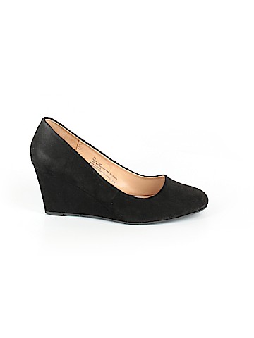 A New Day Wedges (view 1)