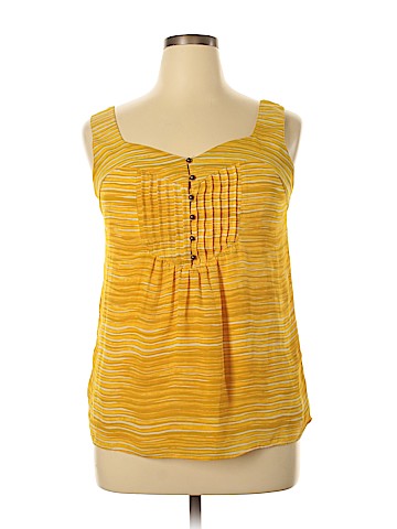 Banana Republic Sleeveless Blouse (view 1)