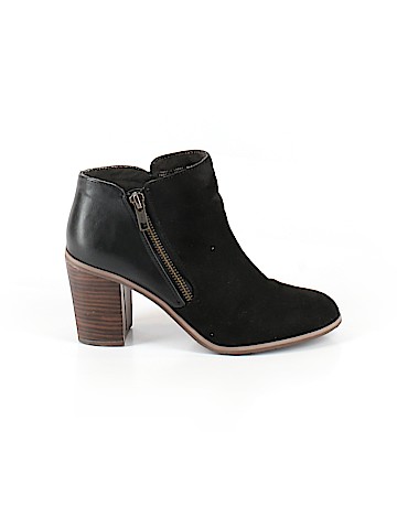 bc Ankle Boots (view 1)
