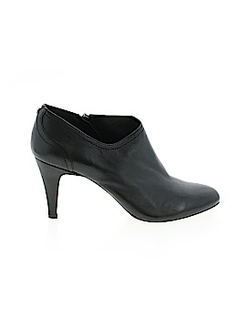 Vince Camuto Size 10 1/2