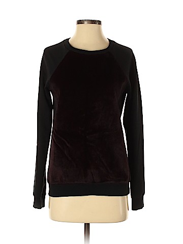 Romeo & Juliet Couture Pullover Sweater (view 1)