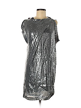 Diane von Furstenberg Size 6
