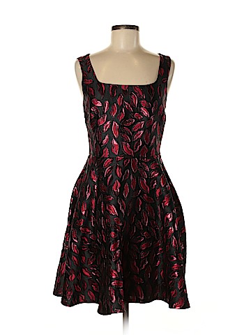 Diane von Furstenberg Casual Dress (view 1)