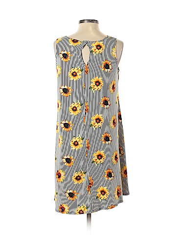 Jamie & Layla Casual Dress (view 2)