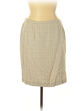Maggie McNaughton Size 16