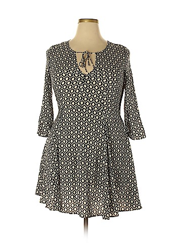 H&M Casual Dress (view 1)