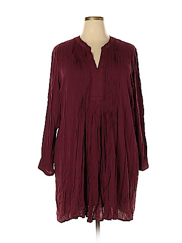 Old Navy Casual Dress (view 1)