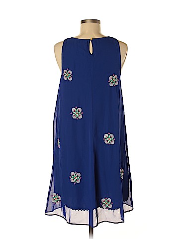 Leifsdottir Casual Dress (view 2)