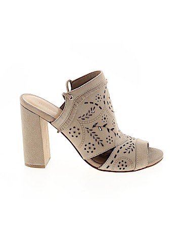 Ivanka Trump Heels (view 1)