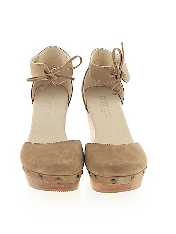 Cordani Heels (view 2)