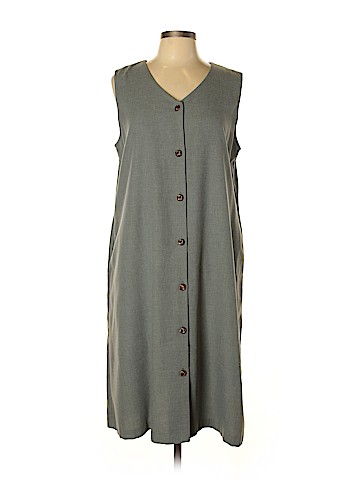 Vicki Wayne's Casual Dress (view 1)