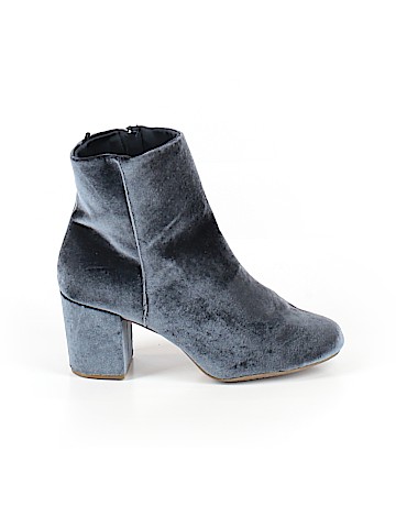 Old Navy Boots (view 1)