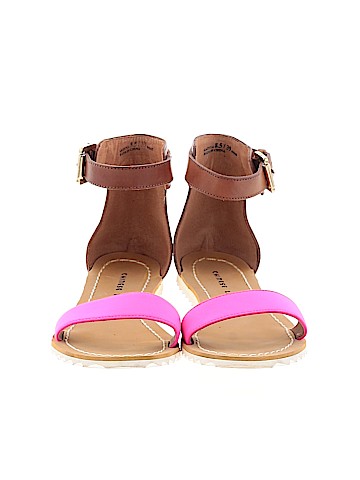 Chinese Laundry Sandals (view 2)