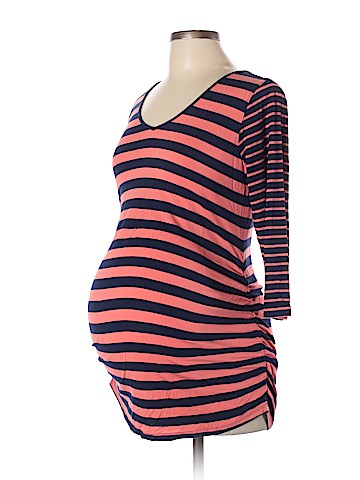 Jessica Simpson Maternity 3/4 Sleeve Top (view 1)