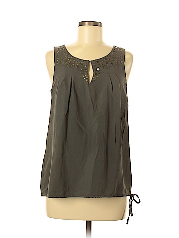 Elle Sleeveless Blouse (view 1)