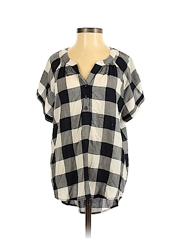 Market and Spruce Short Sleeve Blouse (view 1)