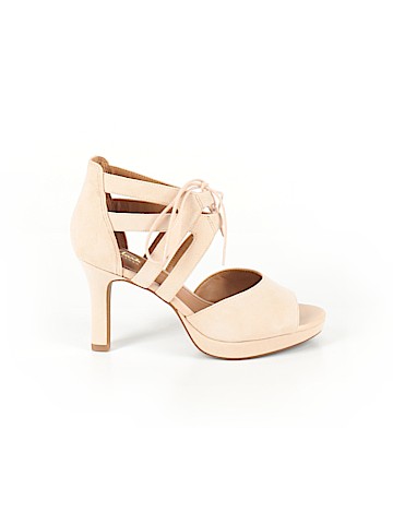 Clarks Heels (view 1)