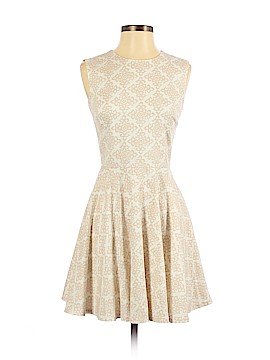 Diane von Furstenberg Size 2