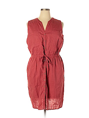 Old Navy Casual Dress (view 1)
