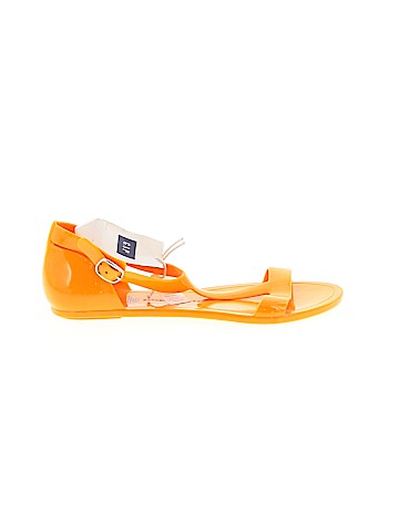 Gap Sandals (view 1)