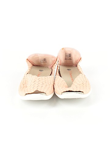 Bernie Mev Flats (view 2)