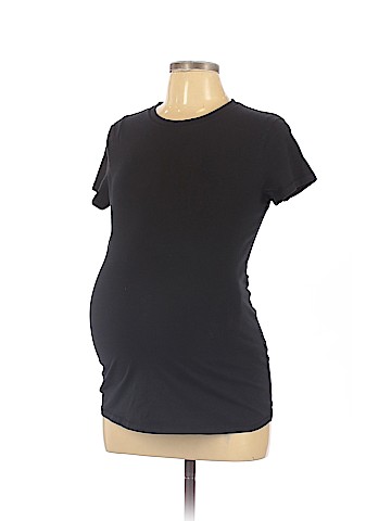 Liz Lange Maternity Short Sleeve T-Shirt (view 1)