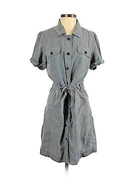 Banana Republic Factory Store Size 4