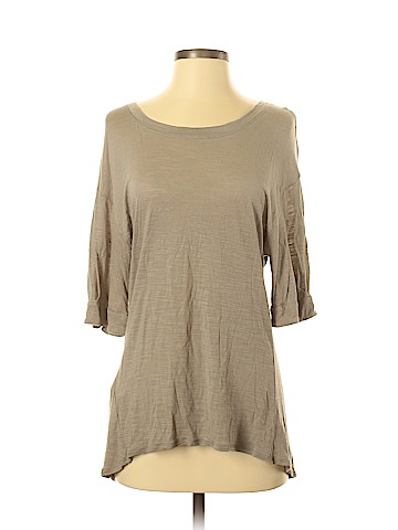 BCBGMAXAZRIA 3/4 Sleeve Top (view 1)