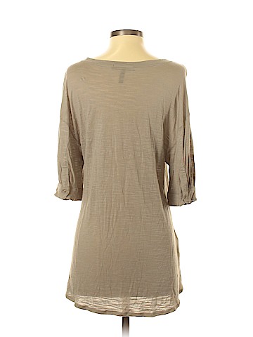 BCBGMAXAZRIA 3/4 Sleeve Top (view 2)