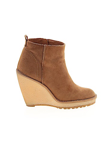 Zara Ankle Boots (view 1)