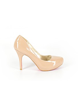Signature by Shoedazzle Size 7