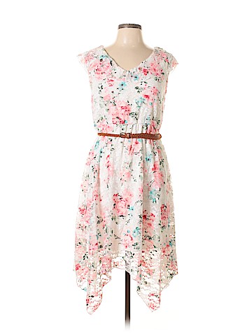 No Boundaries Casual Dress (view 1)