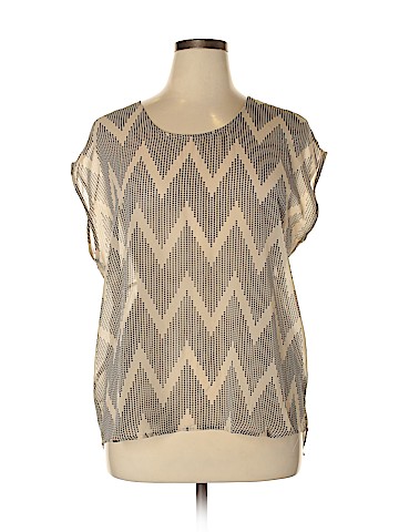 Daniel Rainn Short Sleeve Blouse (view 1)