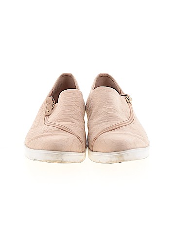 Dr. Scholl's Flats (view 2)