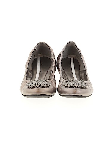 Tahari Flats (view 2)