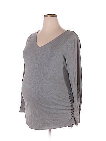 Old Navy - Maternity Long Sleeve T-Shirt (view 1)