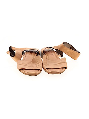 The Flexx Sandals (view 2)