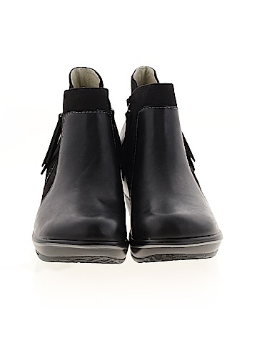 JBU Ankle Boots (view 2)