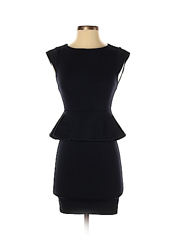 Alice + Olivia Casual Dress (view 1)