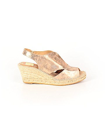 Kanna Wedges (view 1)