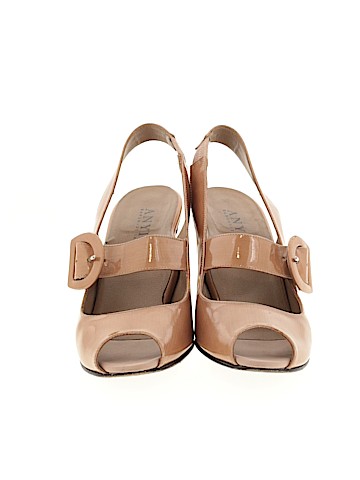 Anyi Lu Heels (view 2)